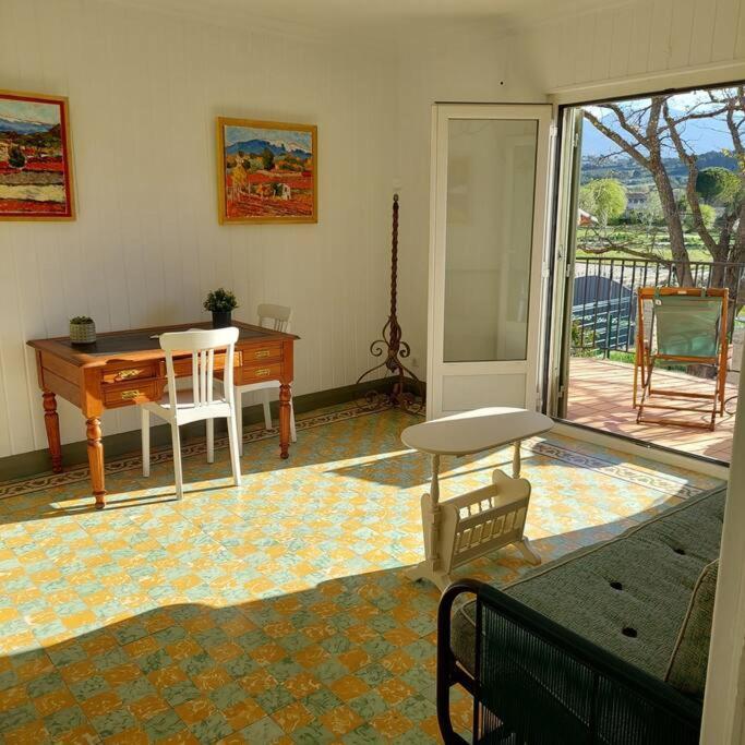Mon Ventoux Villa Modene Екстериор снимка